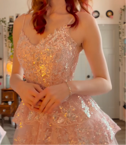 Ofherown Pink Sequin Layered E - Women Luxury Formal Wear recension och pris